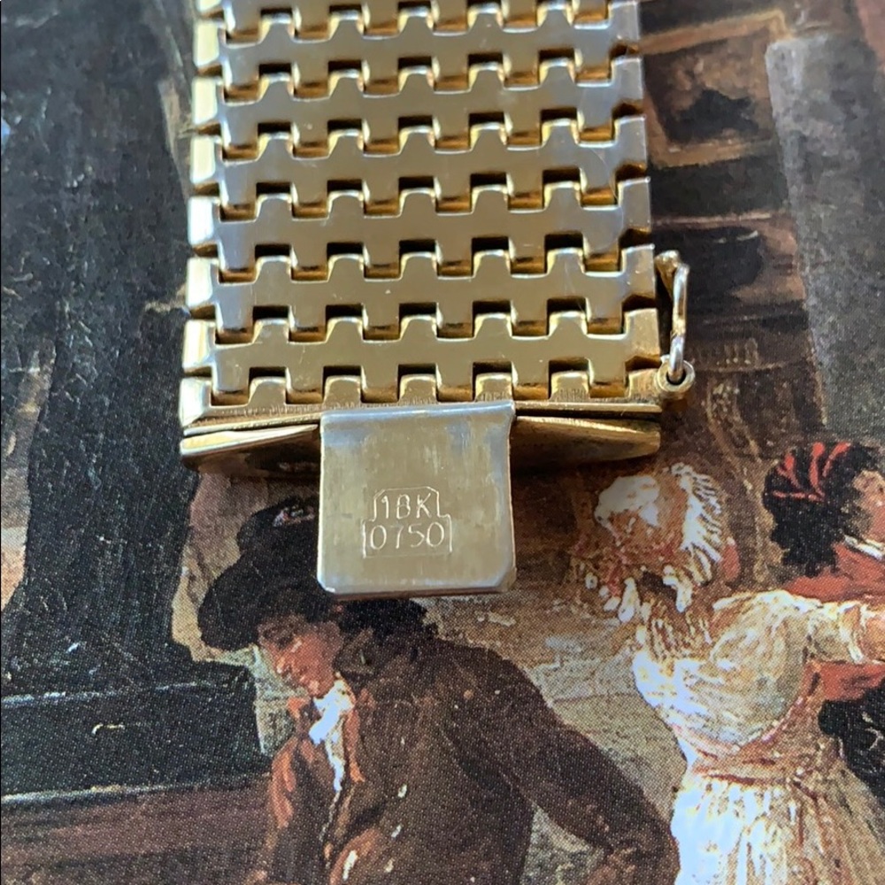 Vintage  large heavy wide gold plated bracelet - Picture 10 of 14